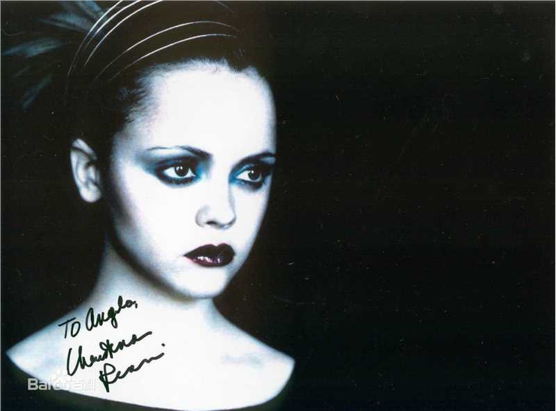 精选克里斯蒂娜·里奇(Christina Ricci)精彩图册