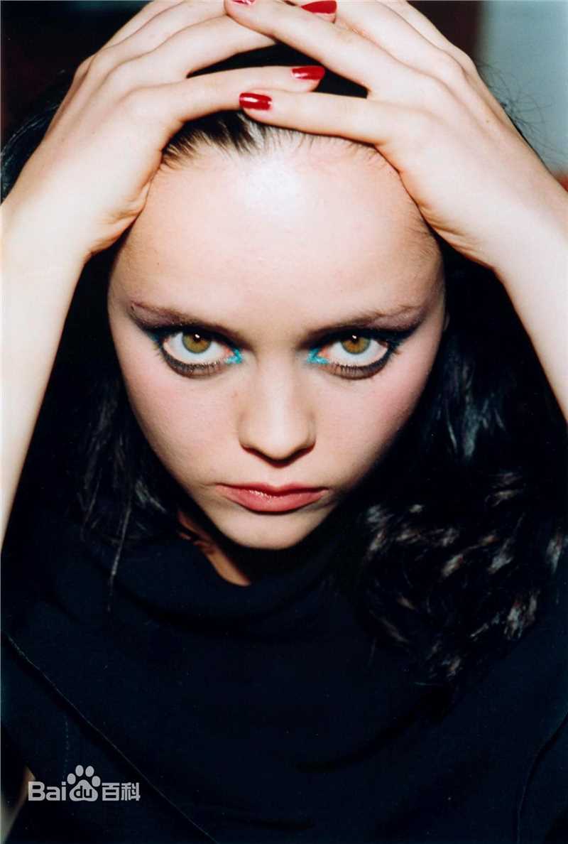 精选克里斯蒂娜·里奇(Christina Ricci)精彩图册