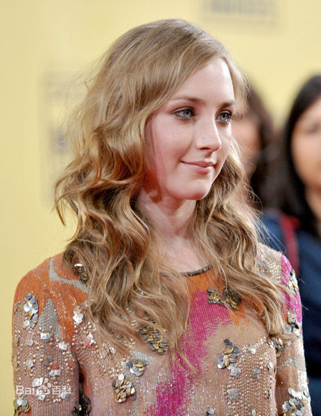 最新西尔莎·罗南(Saoirse Ronan)壁纸