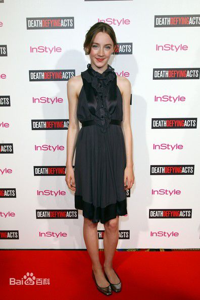 西尔莎·罗南(Saoirse Ronan)出席各类活动壁纸壁纸