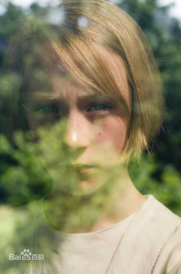 西尔莎·罗南(Saoirse Ronan)赎罪最新剧照