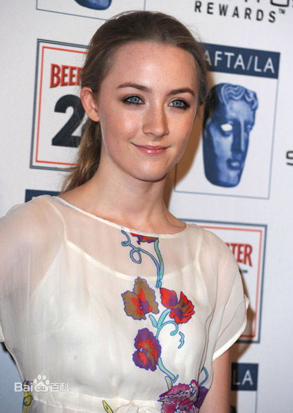 最全西尔莎·罗南(Saoirse Ronan)精彩图册