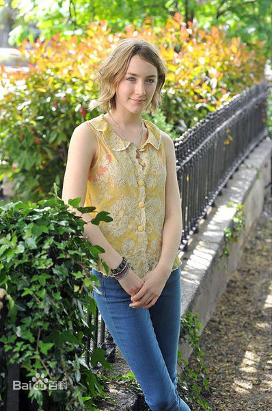 精选西尔莎·罗南(Saoirse Ronan)精彩图册