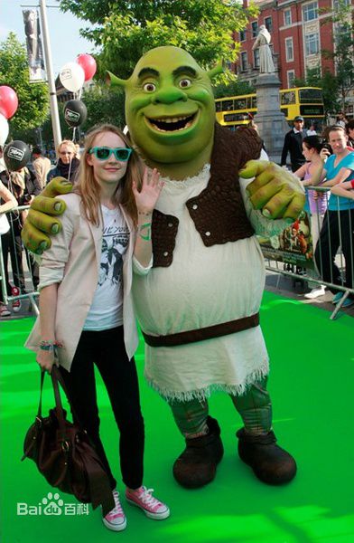 最新西尔莎·罗南(Saoirse Ronan)精彩图册