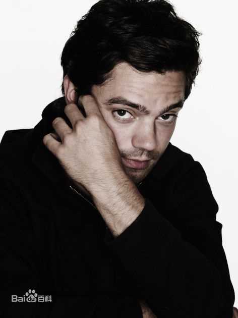 高清多米尼克·库珀(Dominic Cooper)精彩图册