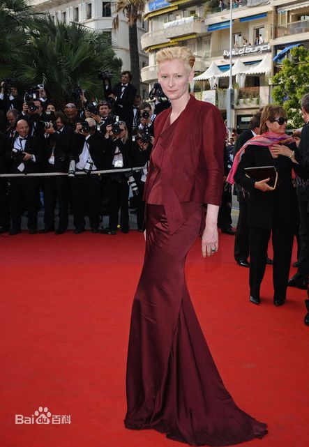 蒂尔达·斯文顿(Tilda Swinton)出席活动照片集性感图片壁纸