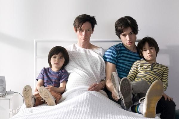 蒂尔达·斯文顿(Tilda Swinton)生活照生活照相册