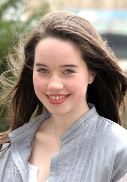 最优质安娜·帕波维尔(Anna Popplewell)精彩图册