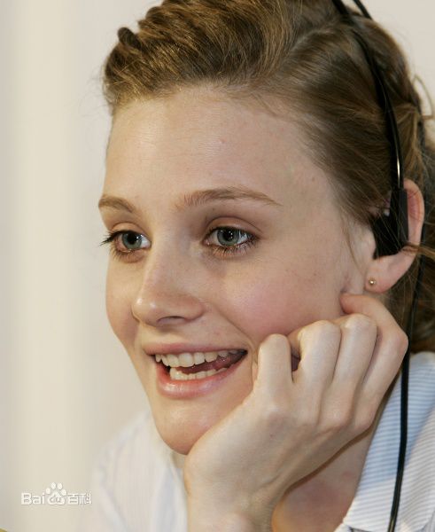 萝玛拉·嘉瑞(Romola Garai)精彩图册