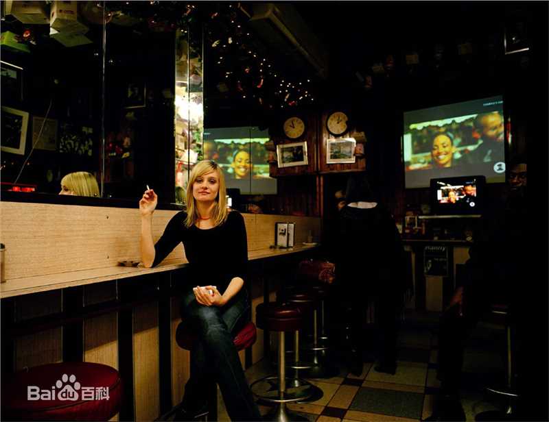 最全萝玛拉·嘉瑞(Romola Garai)精彩图册