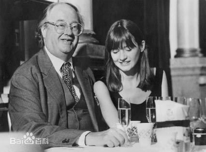 艾米莉·莫迪默(Emily Mortimer、Emily Kathleen Mortimer)艾米莉早年图片素颜照相册