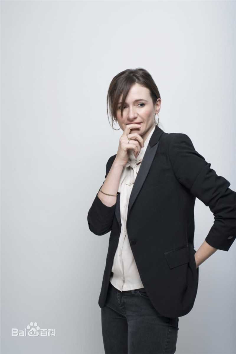 艾米莉·莫迪默(Emily Mortimer、Emily Kathleen Mortimer)艾米莉生活照壁纸壁纸