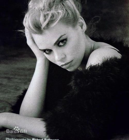 最新比莉·派佩(Billie piper)精彩图册