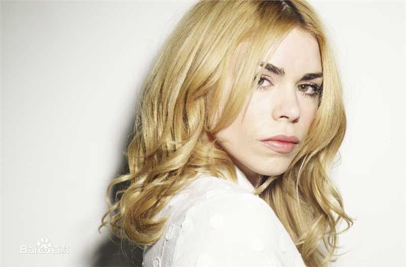 比莉·派佩(Billie piper)前后照片