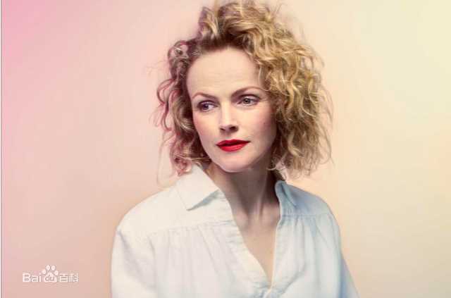 精选玛克辛·皮克(Maxine Peake)