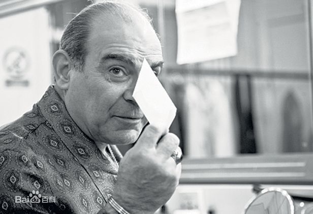 最全大卫·苏切特(David Suchet)精彩图册
