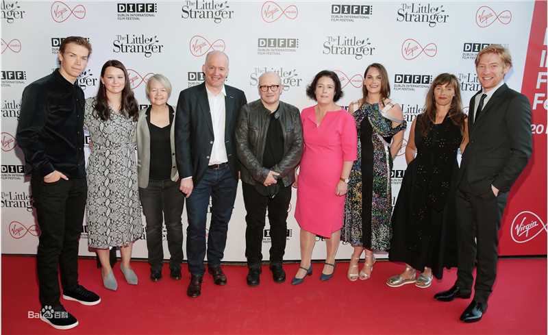 兰纳德·阿伯拉罕森(Leonard Abrahamson)合照壁纸壁纸