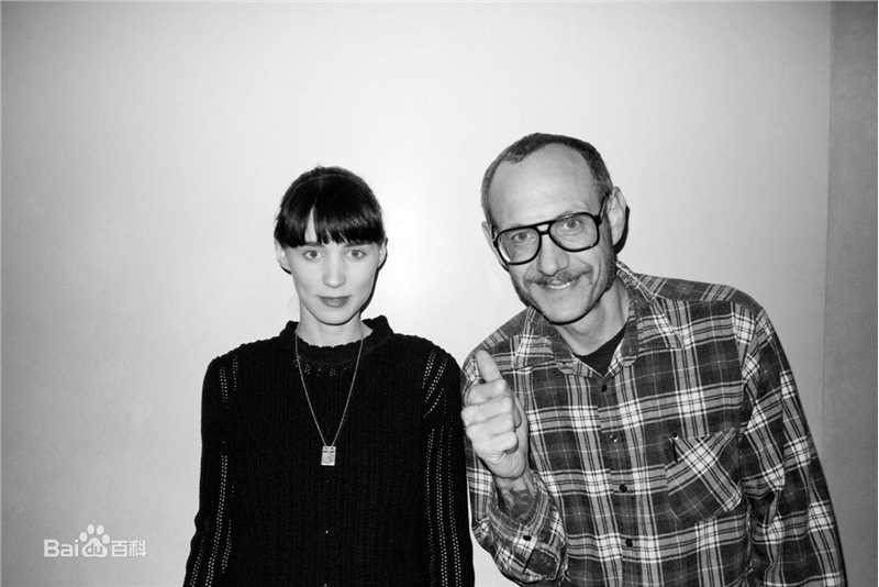 鲁妮·玛拉(Rooney Mara)精彩图册