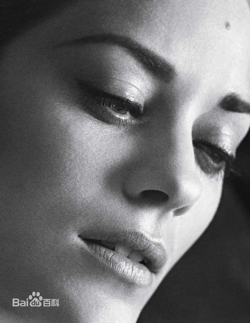 最全玛丽昂·歌迪亚(Marion Cotillard)精彩图册