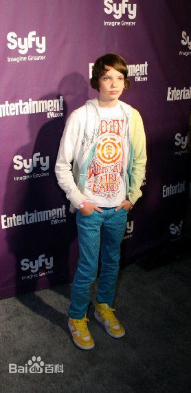 柯蒂·斯密特-麦菲(Kodi it-McPhee)interviews前后照片