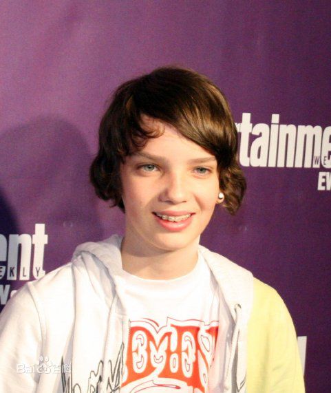 柯蒂·斯密特-麦菲(Kodi it-McPhee)interviews前后照片