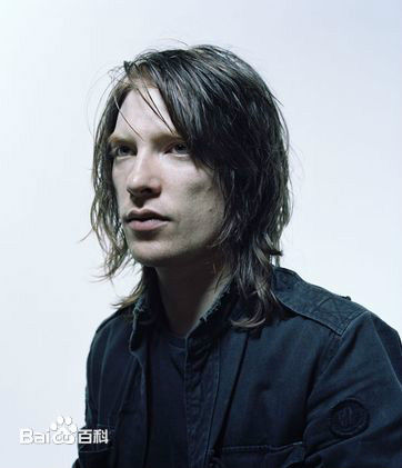 高清多姆纳尔·格里森(Domhnall Gleeson)图片