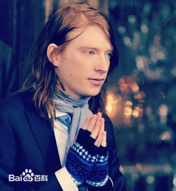 高清多姆纳尔·格里森(Domhnall Gleeson)图片