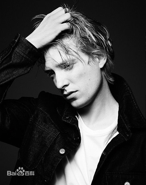 高清多姆纳尔·格里森(Domhnall Gleeson)图片