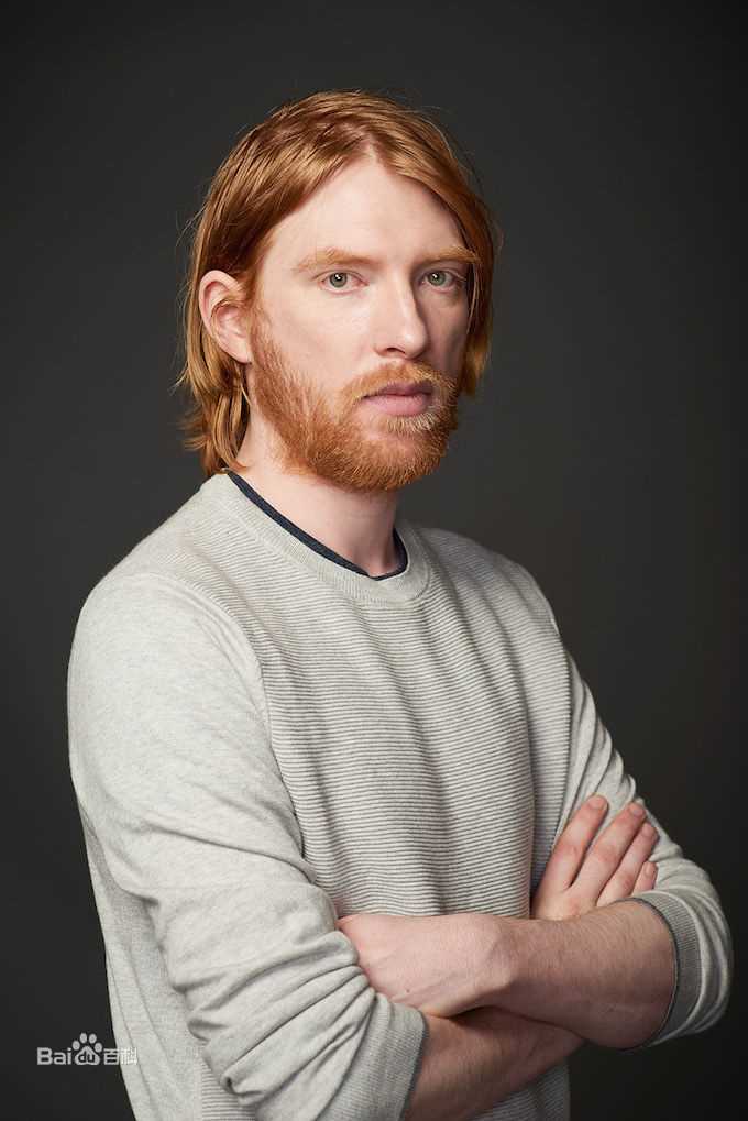 高清多姆纳尔·格里森(Domhnall Gleeson)图片