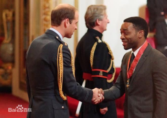 高清切瓦特·埃加福特(Chiwetel Umeadi Ejiofor)性感图片