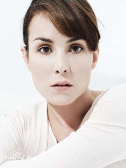 精选劳米·拉佩斯(Noomi Rapace)精彩图册