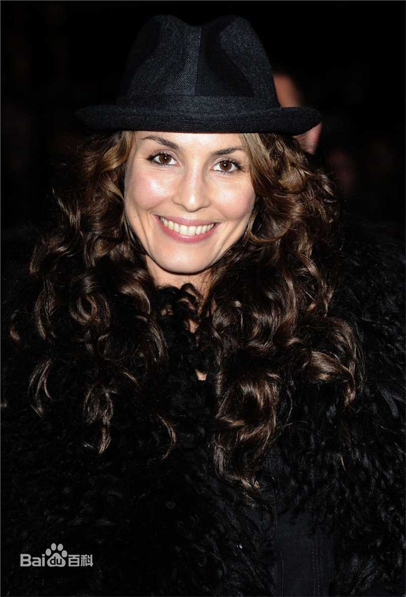 精选劳米·拉佩斯(Noomi Rapace)精彩图册