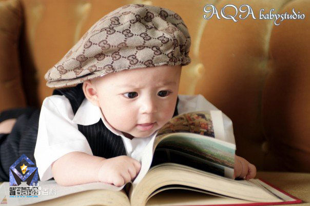 文梅森(Mason Moon Moorhouse)百天艺术照性感图片图集