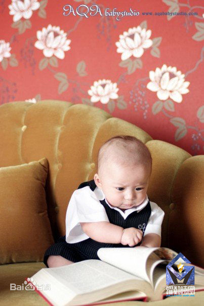 文梅森(Mason Moon Moorhouse)百天艺术照性感图片图集