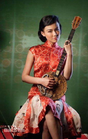 黄龄(Isabelle)旗袍素颜照相册