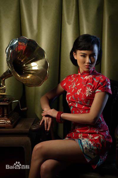 黄龄(Isabelle)旗袍素颜照相册