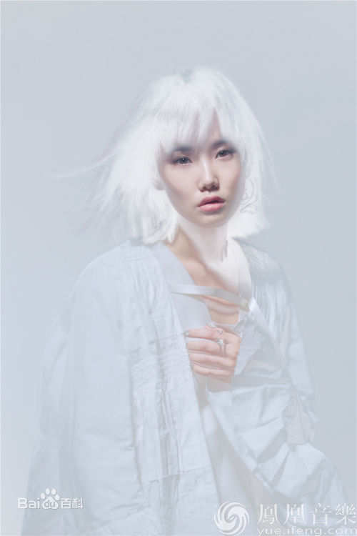 黄龄(Isabelle)来日方长生活照