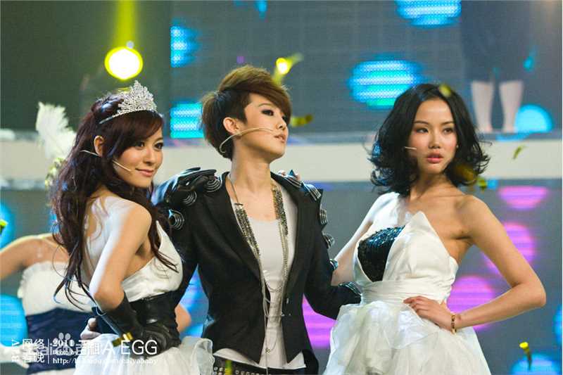 黄龄(Isabelle)2010年参加BTV网络春晚素颜照相册