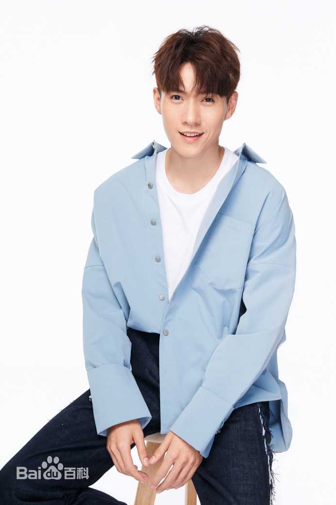 《刘秋实》个人照