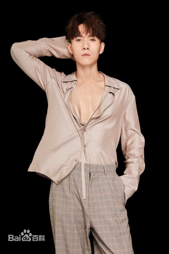 《刘秋实》个人照