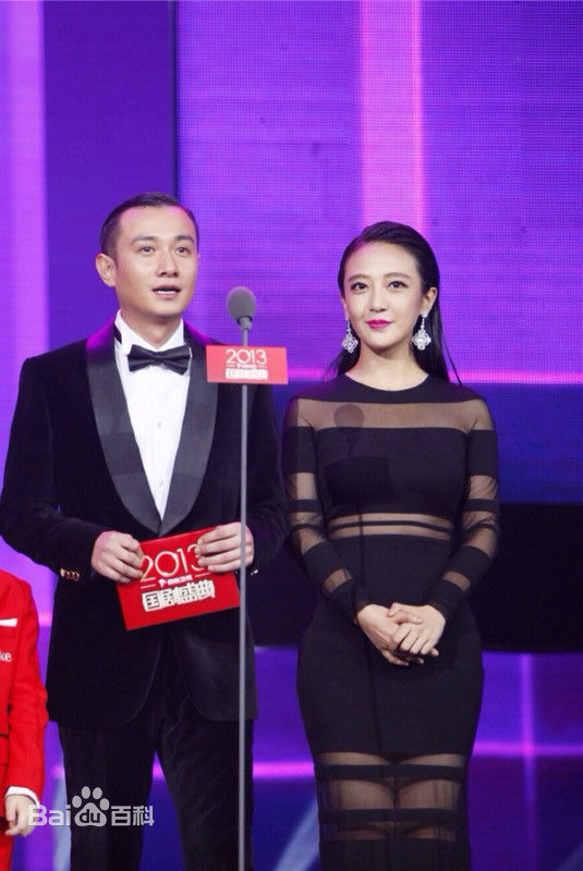 姜尘参加时尚活动