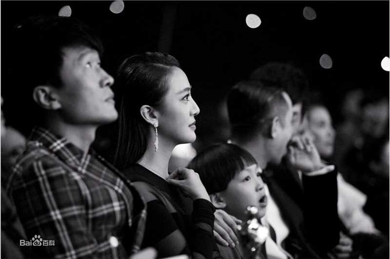 姜尘参加时尚活动