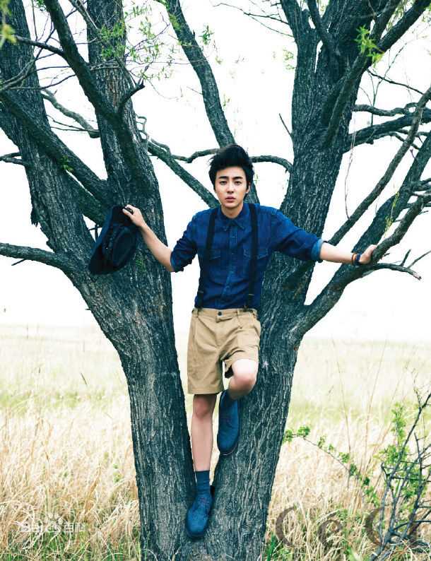 金相佑(Roy Kim，Kim Sang Woo（英）； （韩）)高清Roy Kim杂志图图集