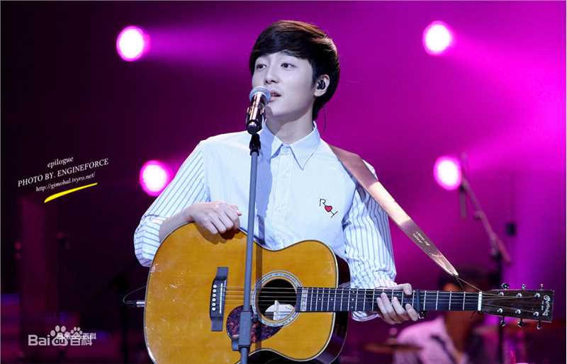 金相佑(Roy Kim，Kim Sang Woo（英）； （韩）)活动图 饭拍性感图片图集