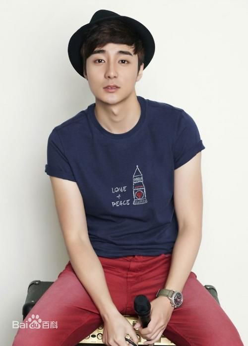 最优质金相佑(Roy Kim，Kim Sang Woo（英）； （韩）)生活照