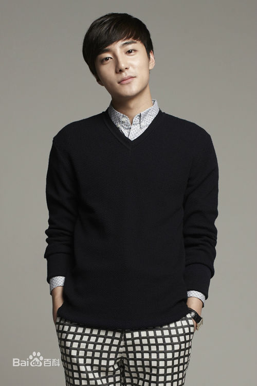 最优质金相佑(Roy Kim，Kim Sang Woo（英）； （韩）)生活照