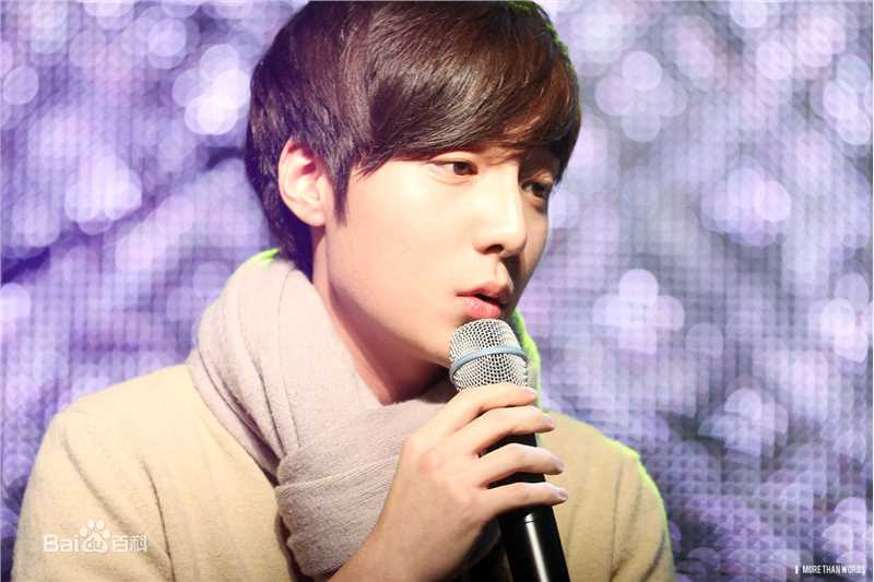 最优质金相佑(Roy Kim，Kim Sang Woo（英）； （韩）)生活照