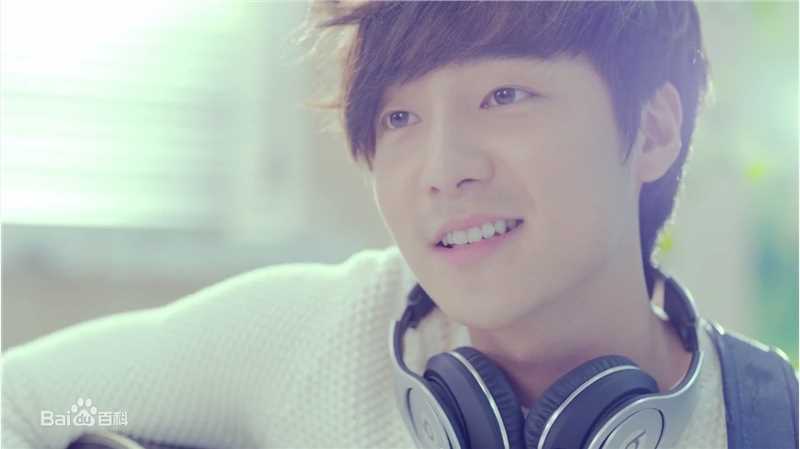 金相佑(Roy Kim，Kim Sang Woo（英）； （韩）)MV截图性感图片图集