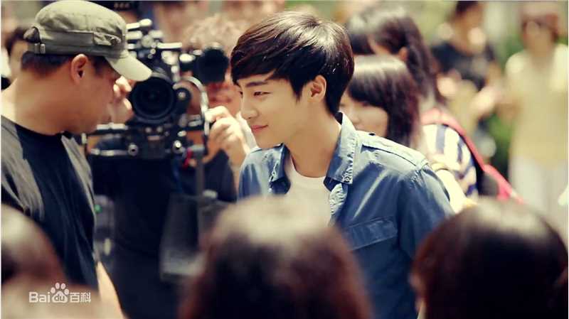 金相佑(Roy Kim，Kim Sang Woo（英）； （韩）)MV截图性感图片图集