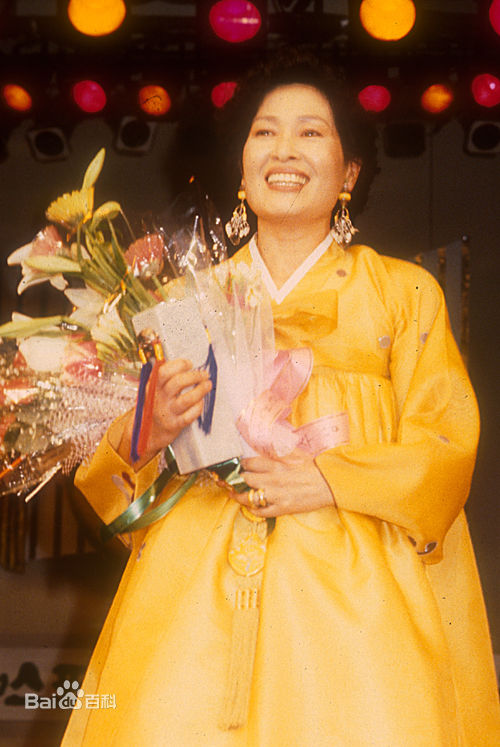 金惠子( /Hye-ja Kim)获奖领奖前后照片